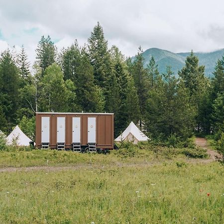Wander Camp Glacier Coram Exterior foto