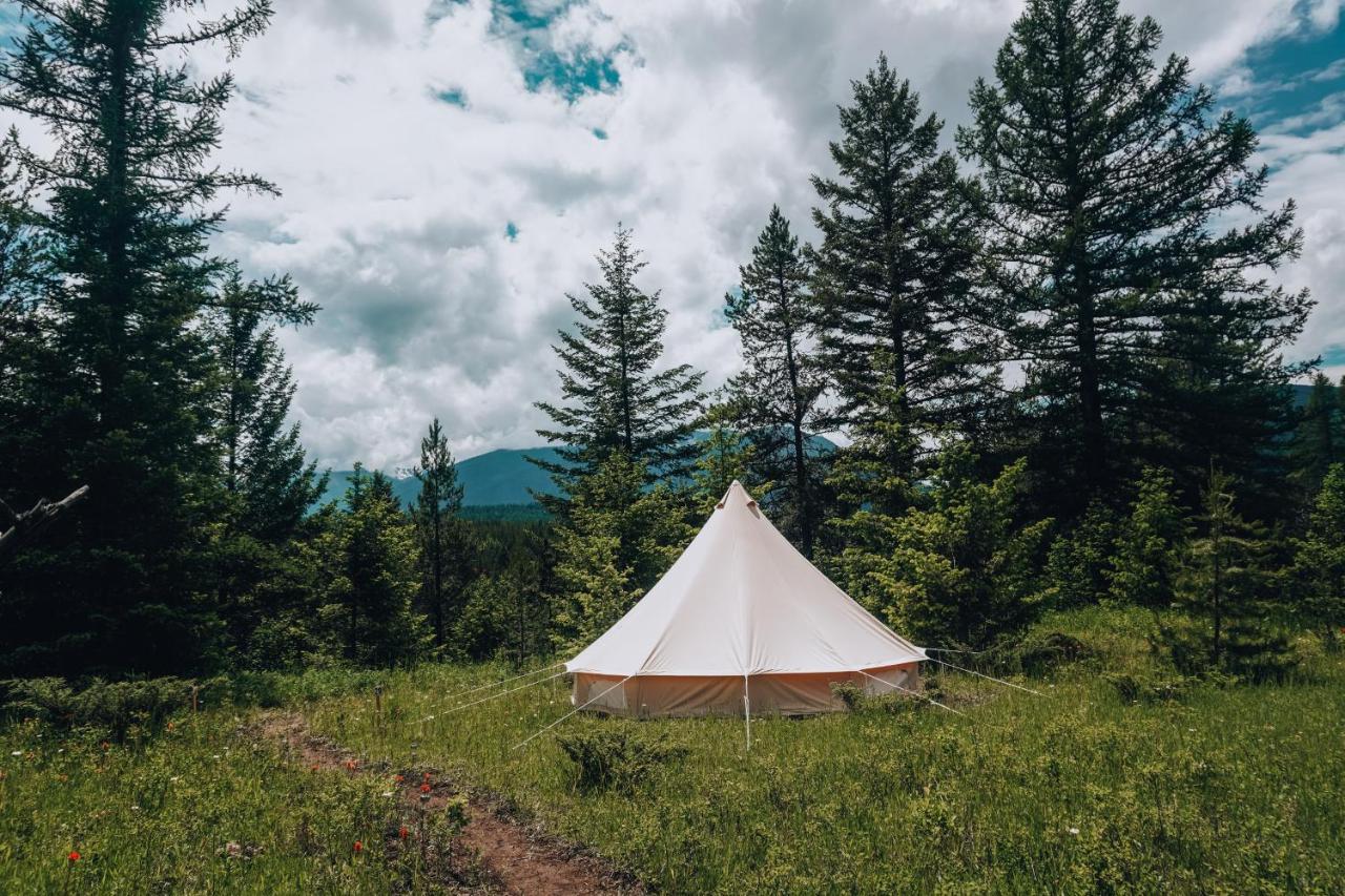 Wander Camp Glacier Coram Exterior foto